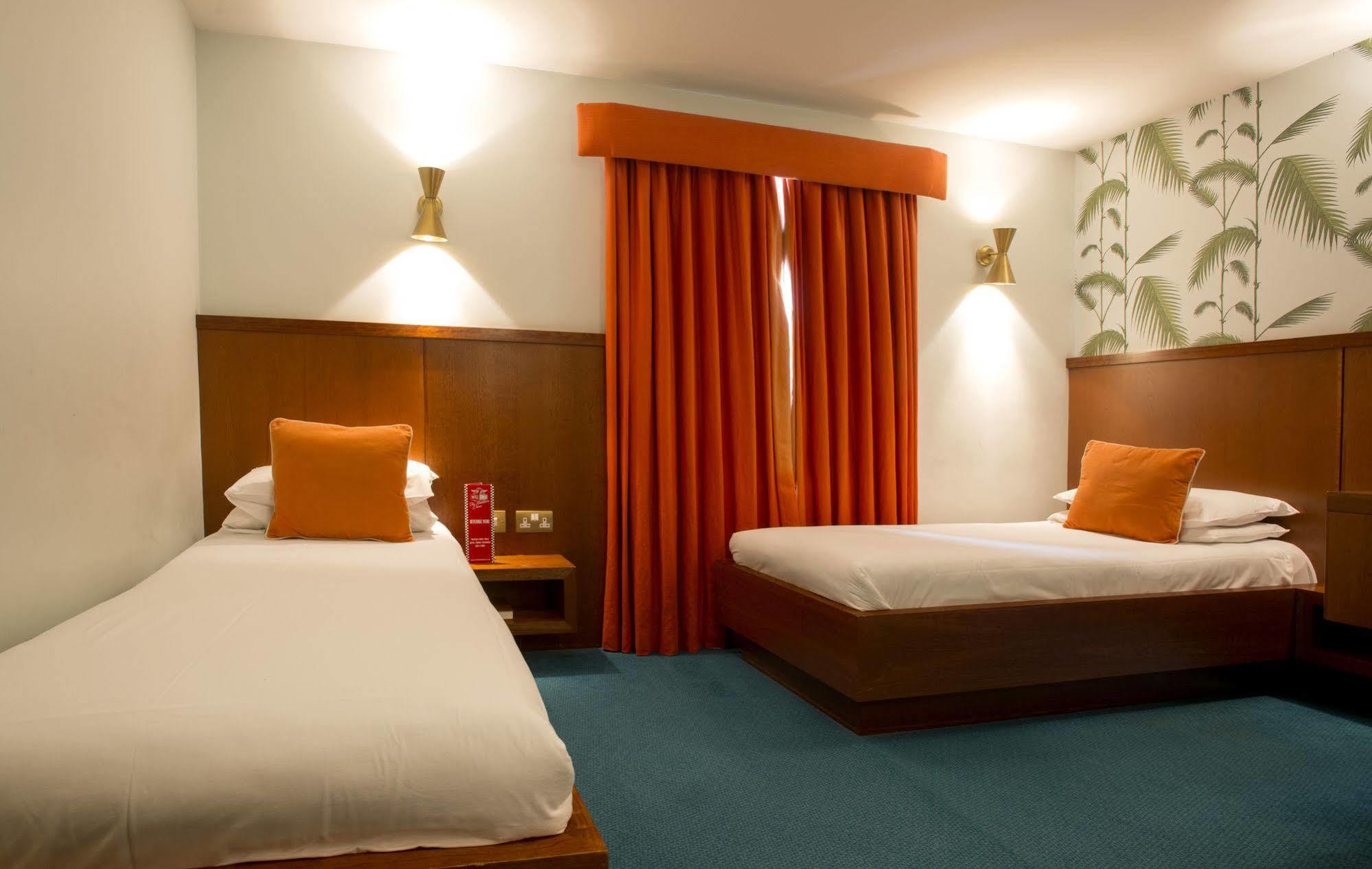7Hotel Diner Холстед Экстерьер фото